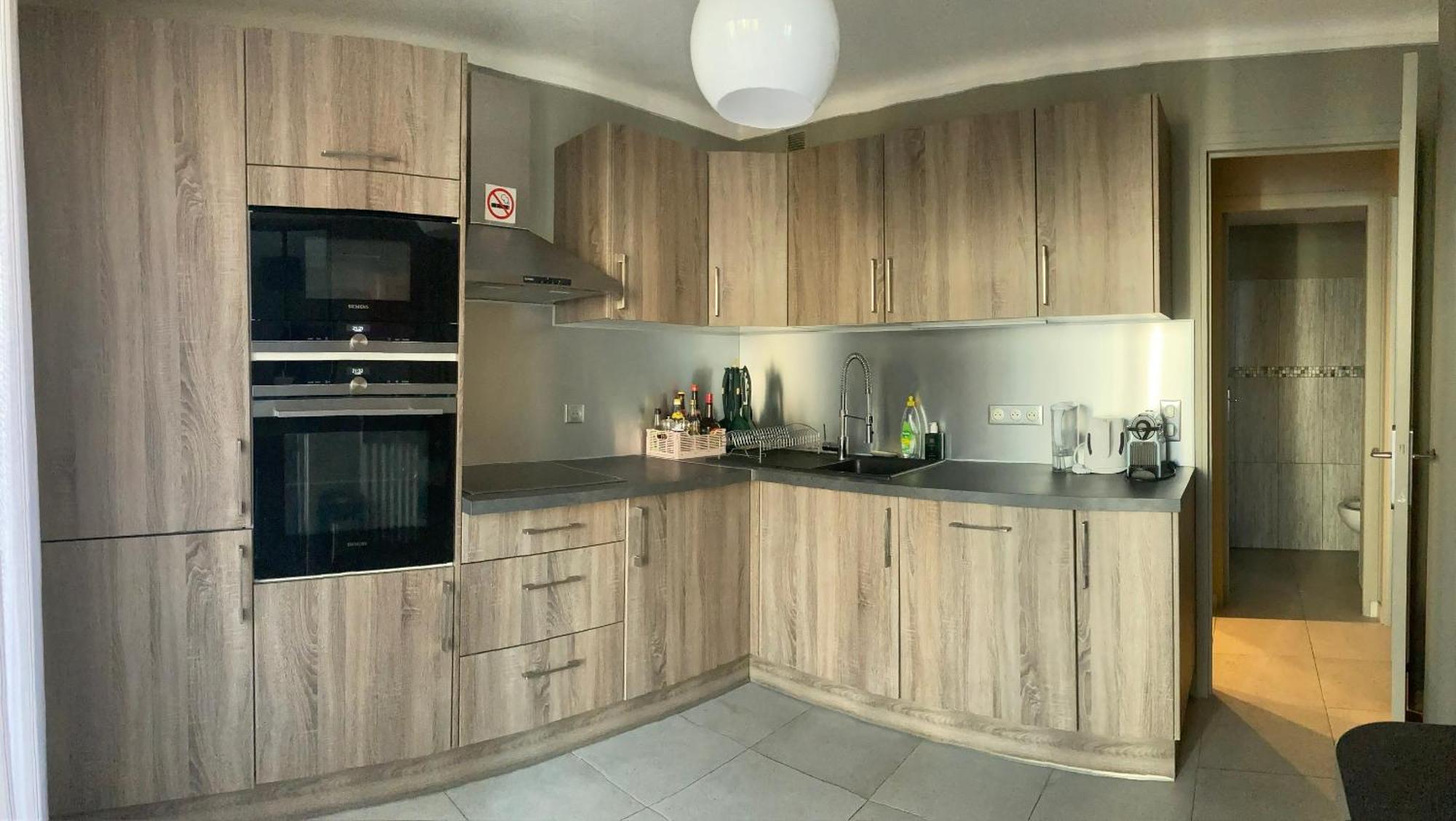 Apartament Nice West Cosy Flat Balcony, Near Airport, Train, Beach, Public Transport, Supermarket, Comfortable And Well Equipped Zewnętrze zdjęcie