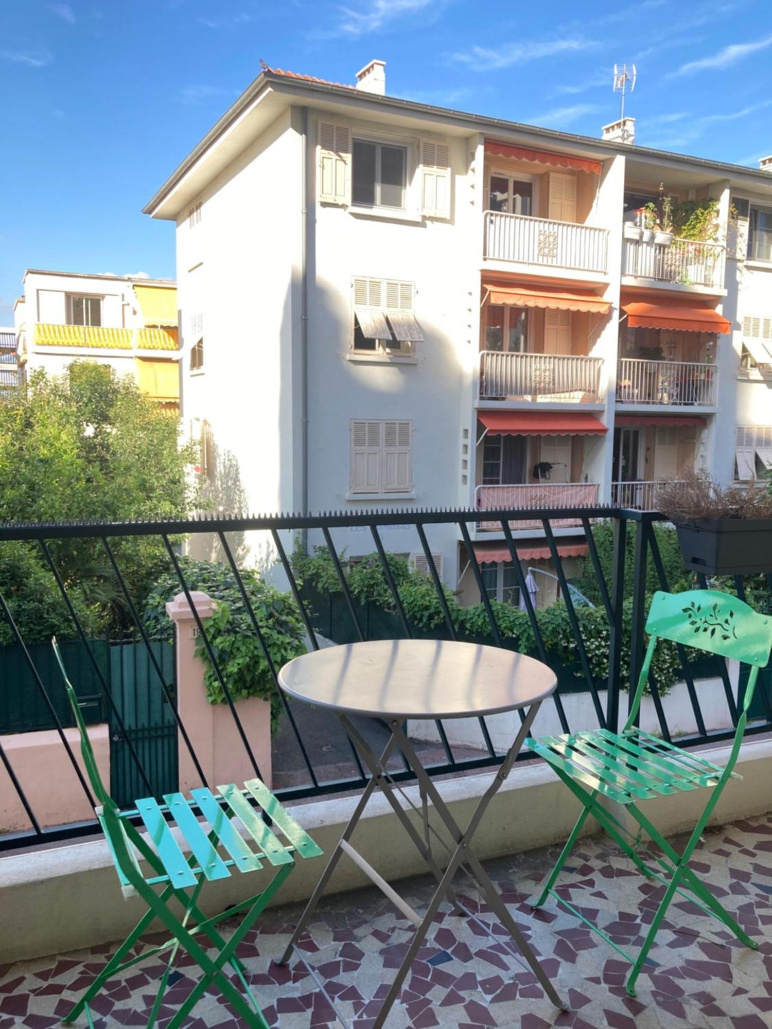 Apartament Nice West Cosy Flat Balcony, Near Airport, Train, Beach, Public Transport, Supermarket, Comfortable And Well Equipped Zewnętrze zdjęcie